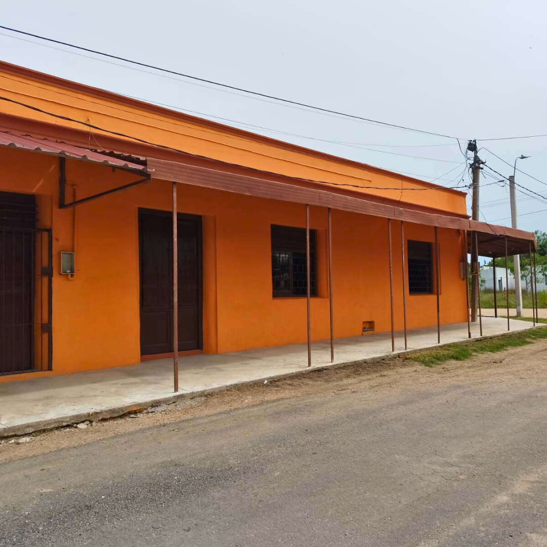 Local Comercial en Alquiler – Ref. 050: imagen 11
