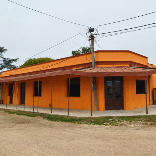 Local Comercial en Alquiler – Ref. 050