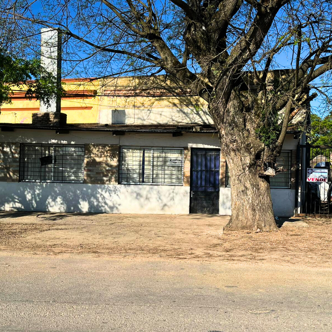Local Comercial en Venta – Ref. 152: imagen 2