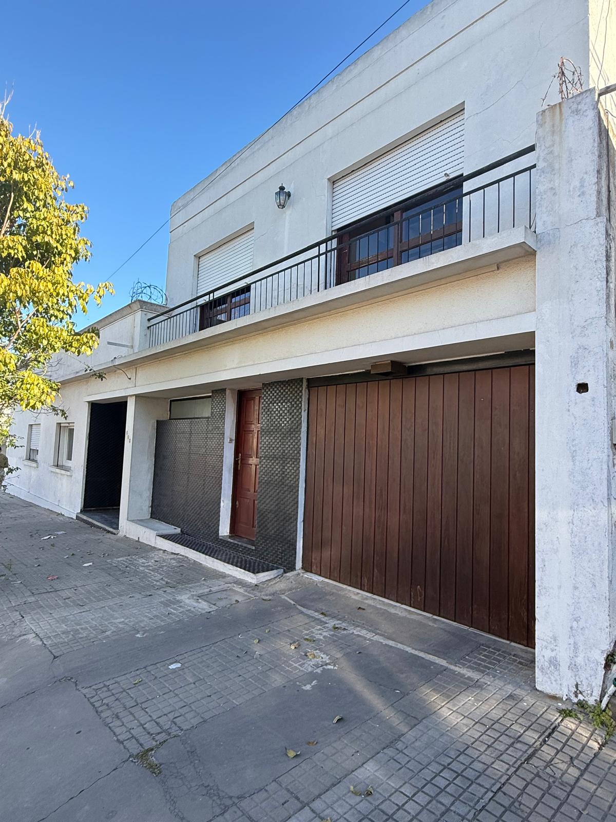 Casa en Venta – Ref. 166: imagen 1