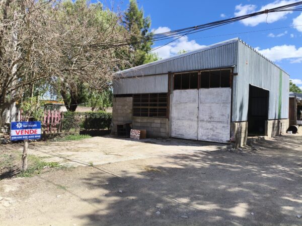 Terreno con Galpón en Venta – Ref. 170