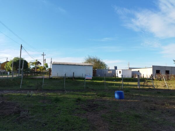 Terreno en Barrio Jardín – Ref. 162