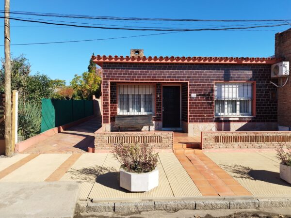 Casa en Venta – Ref. 179