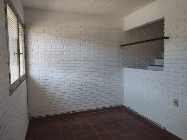 Casa en Alquiler – Ref. 005